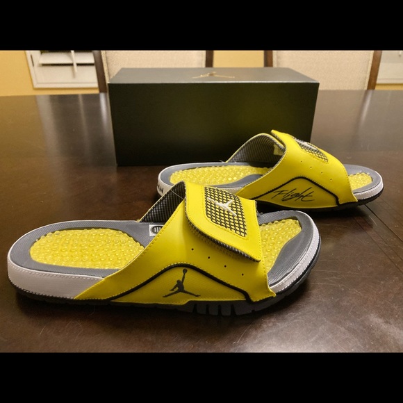 New Nike Jordan 4 Retro Lighting Slides Sandals - Picture 2 of 12